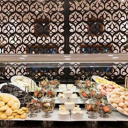 Ali Bey Park Hotell 5*